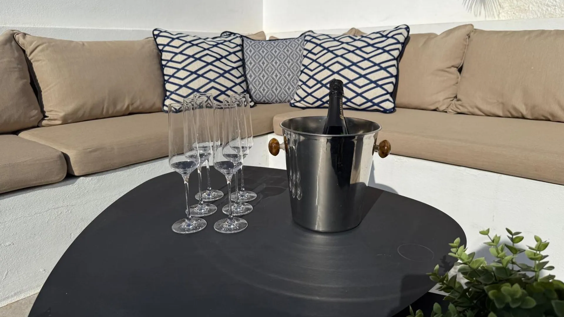 Luxury House With Private Heated Pool In Nerja! Villa
